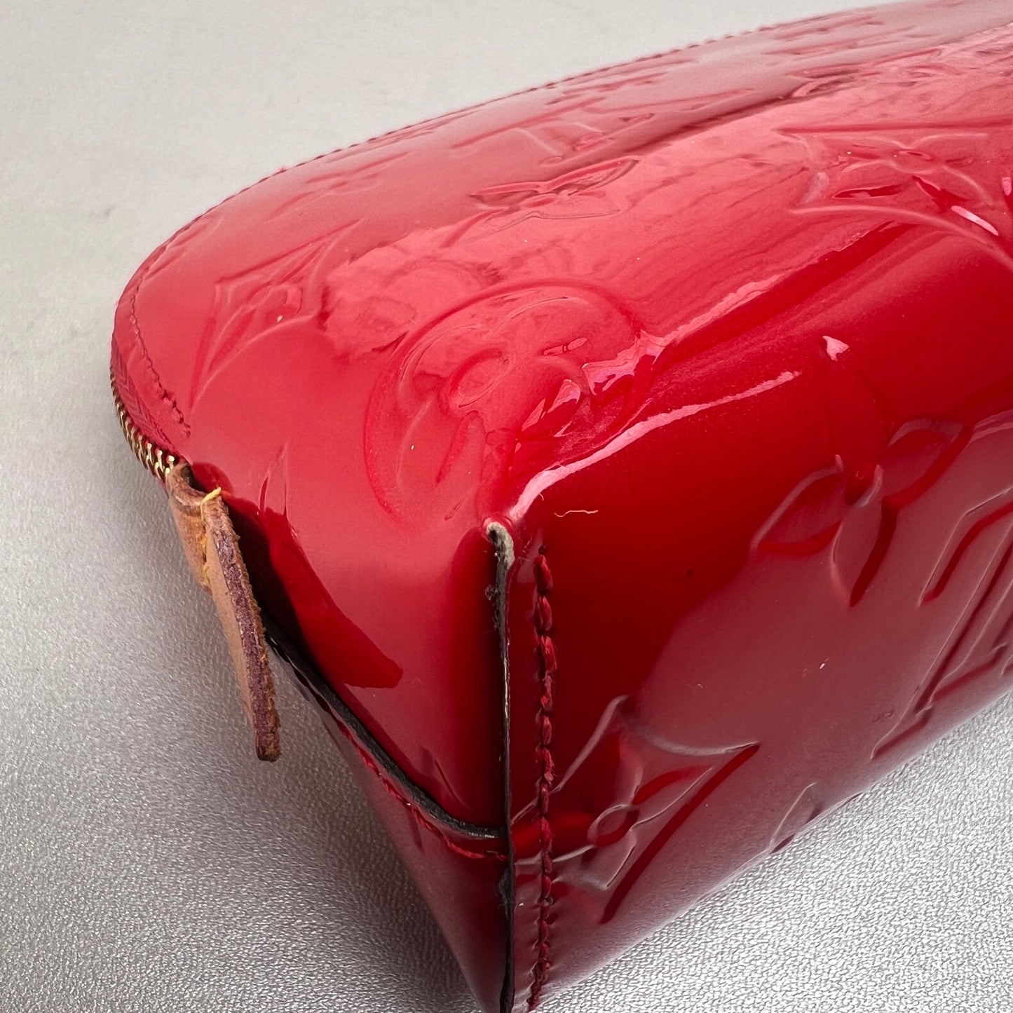Louis Vuitton Red Pouches A-15199
