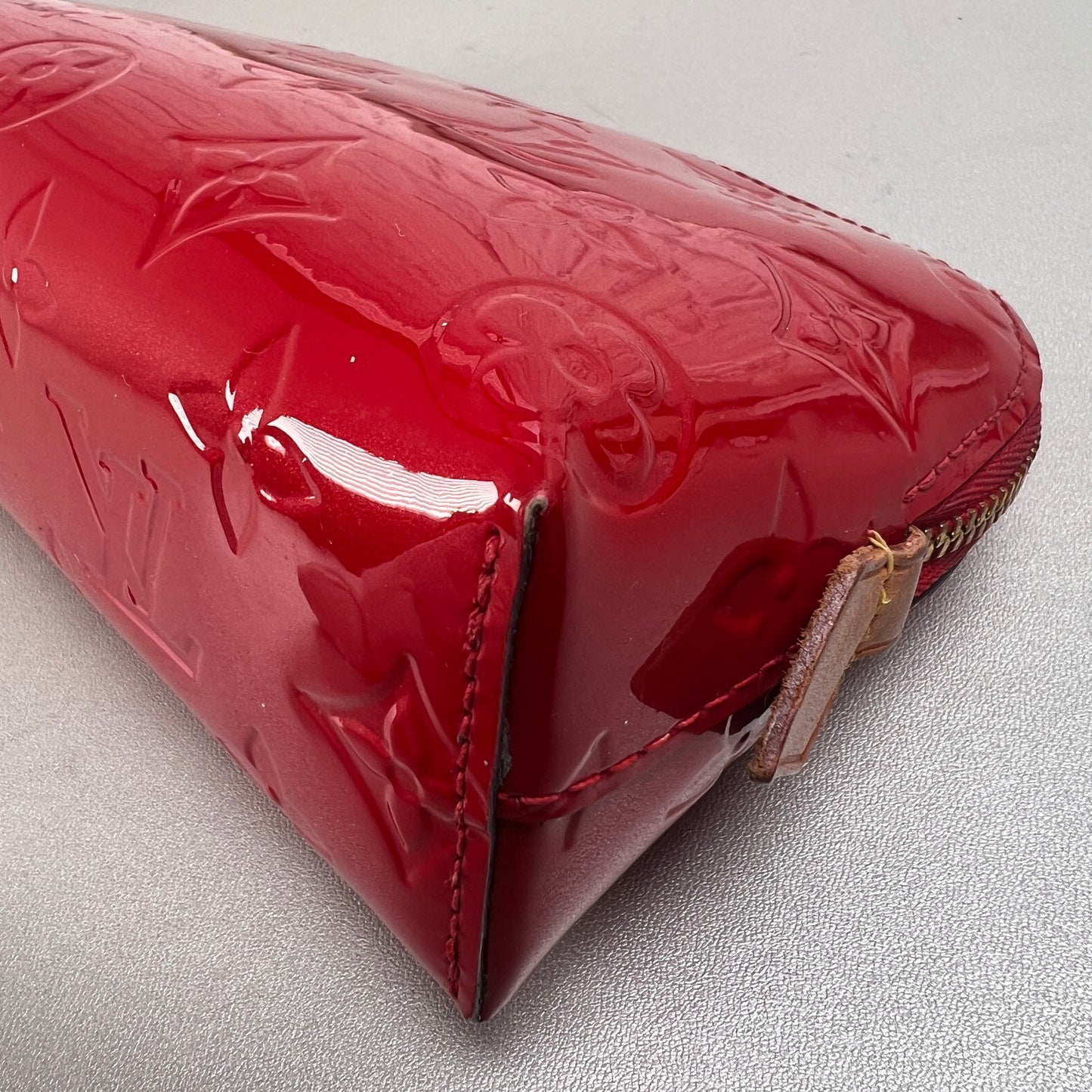 Louis Vuitton Red Pouches A-15199