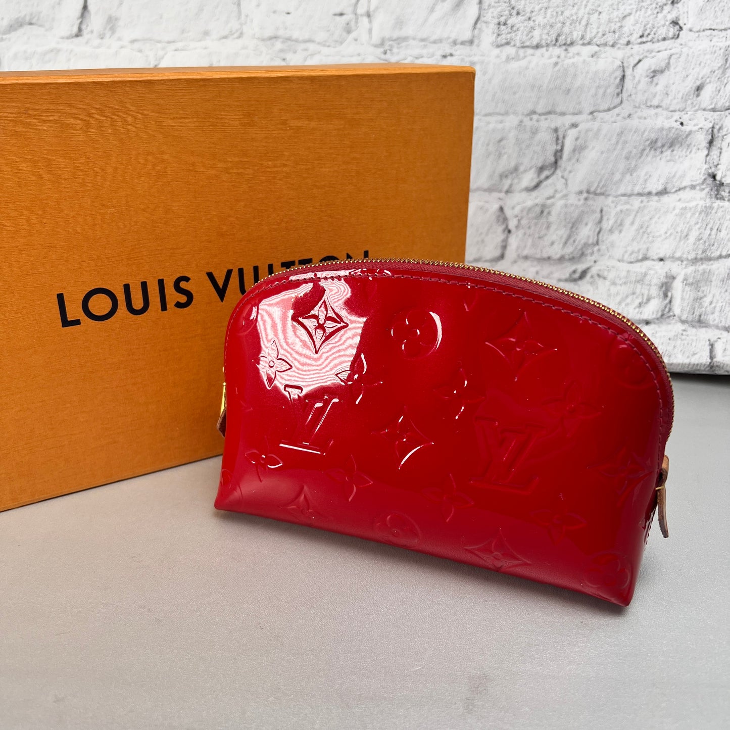 Louis Vuitton Red Pouches A-15199
