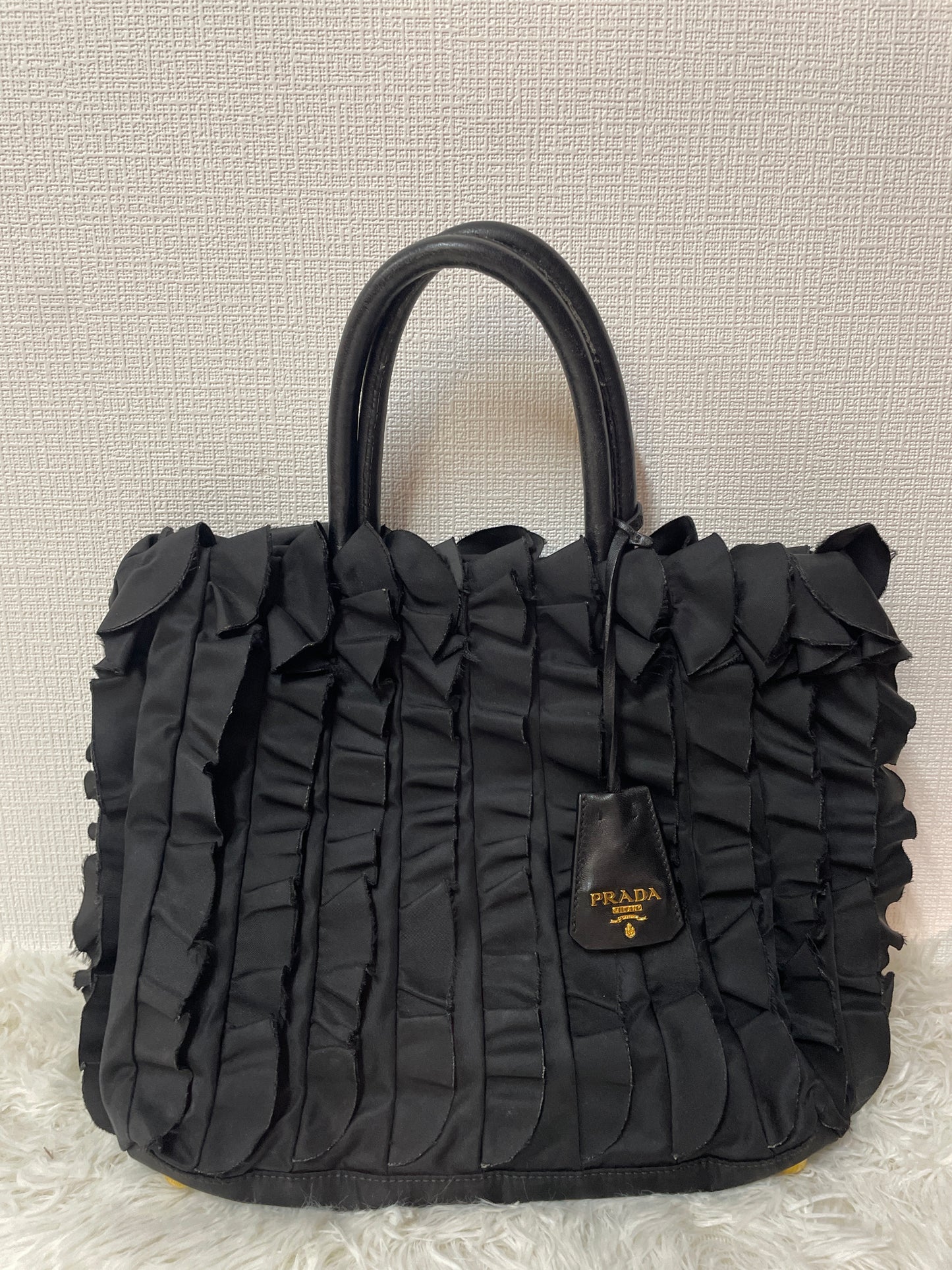 Prada ブラック系 Handle Bags A-15208