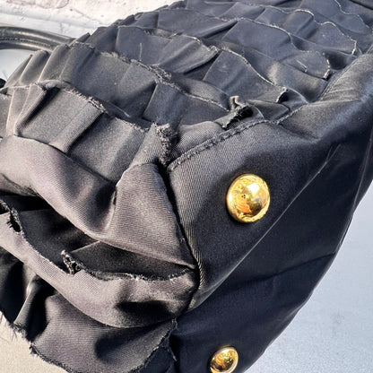 Prada Black Handle Bags A-15208