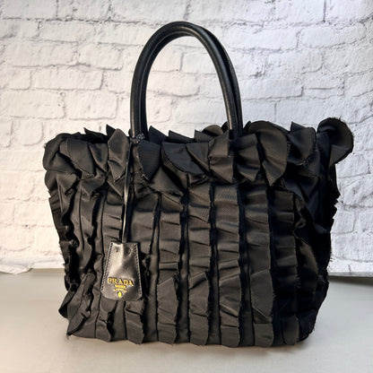 Prada Black Handle Bags A-15208