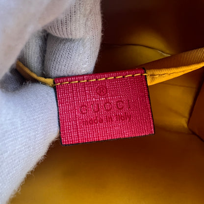 Gucci Beige Shoulder Bags A-15209