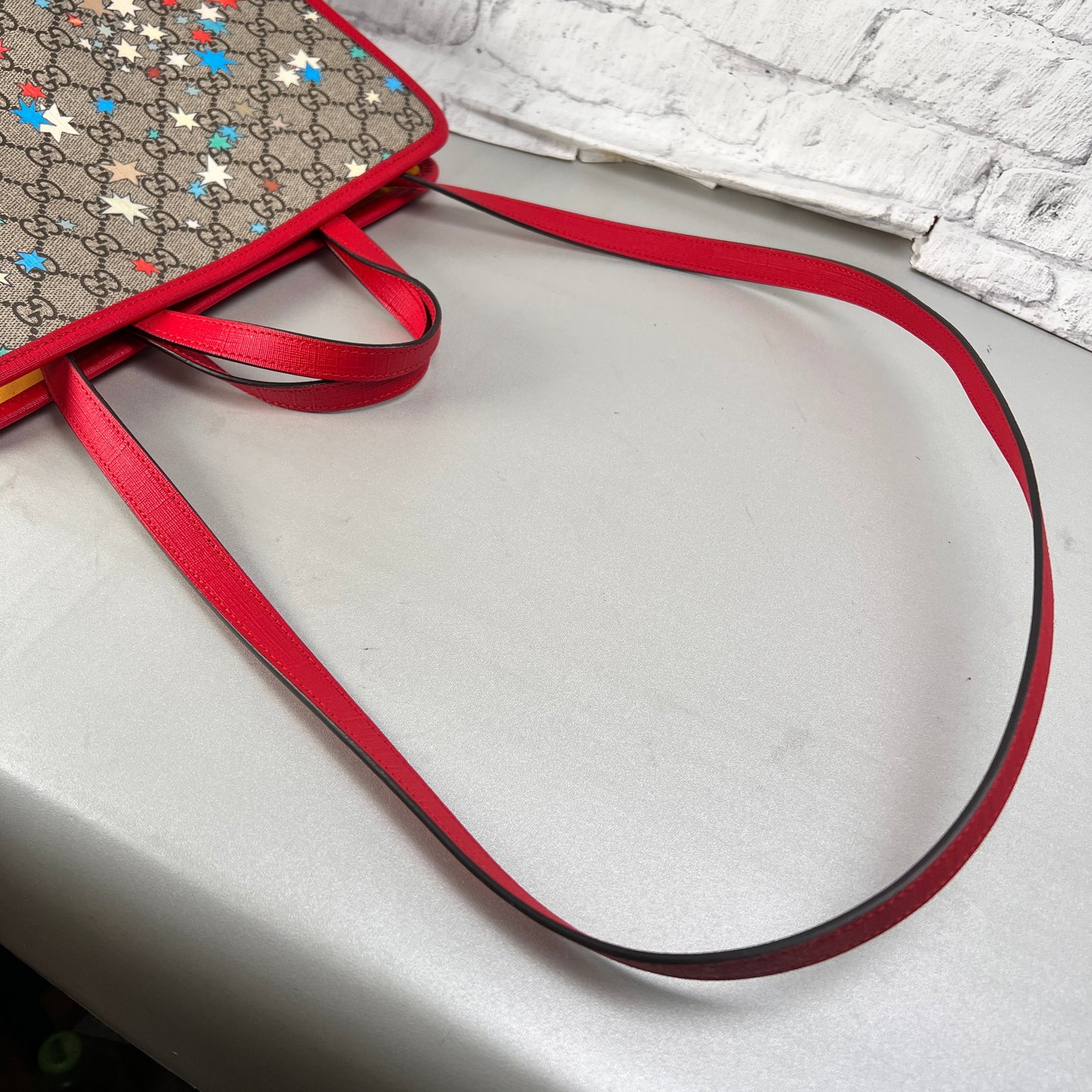 Gucci Beige Shoulder Bags A-15209
