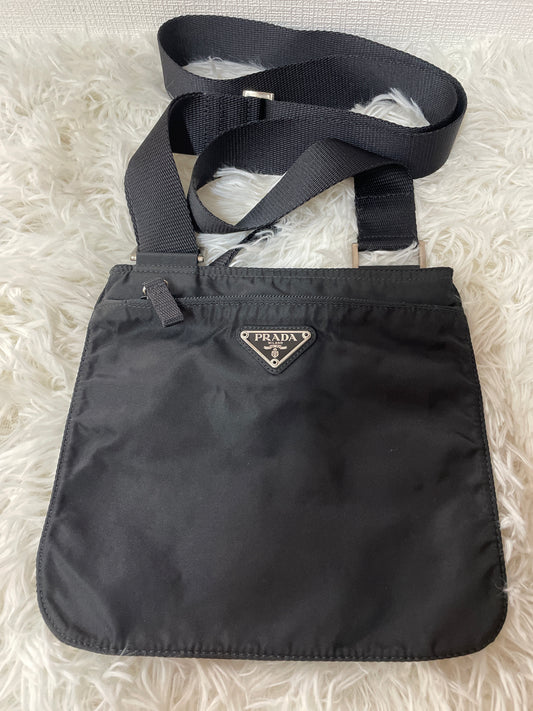 Prada ブラック系 Shoulder Bags A-15212