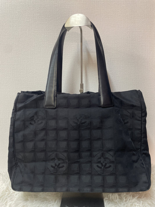 Chanel ブラック系 Tote Bags A-15213