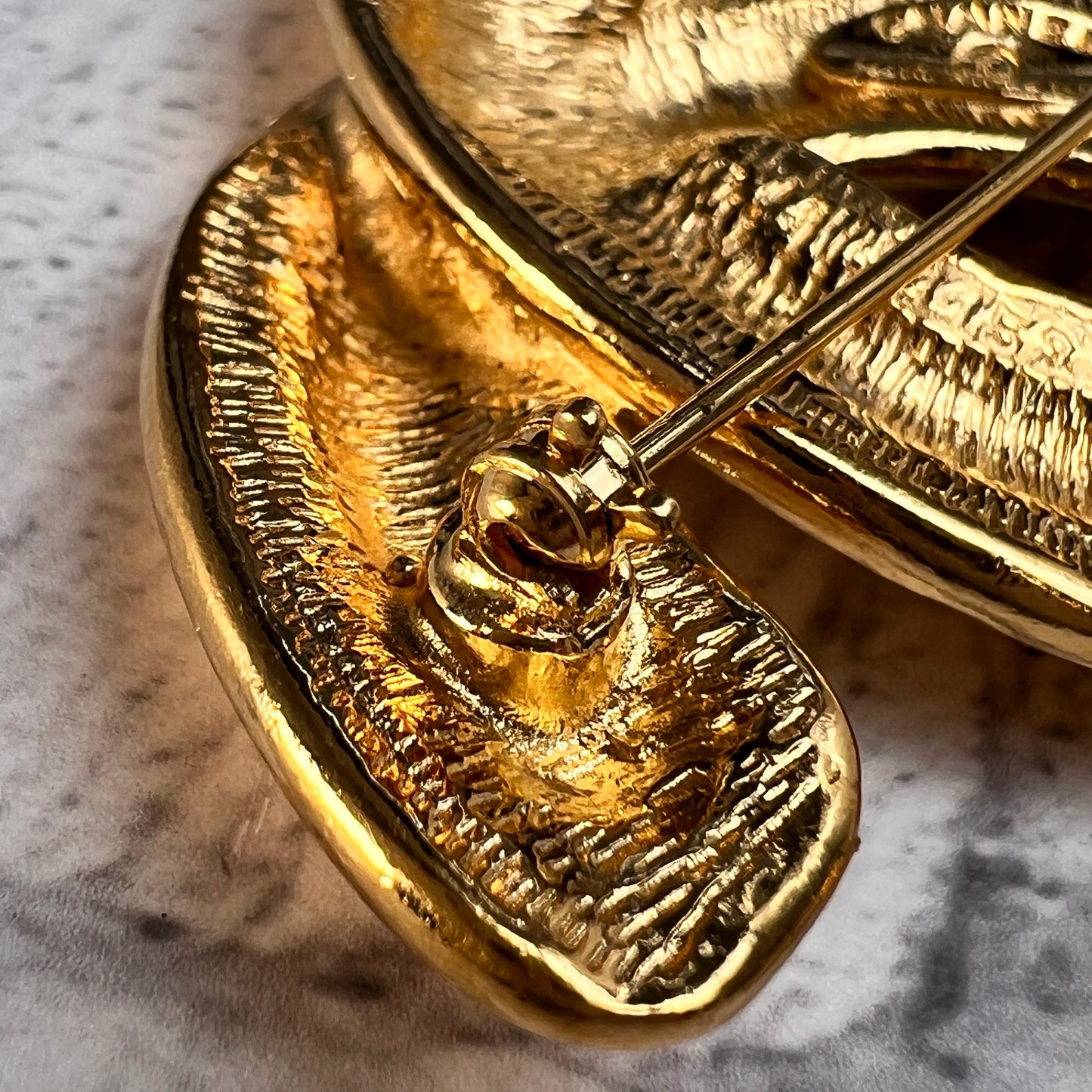 Chanel Gold Small goods A-15255