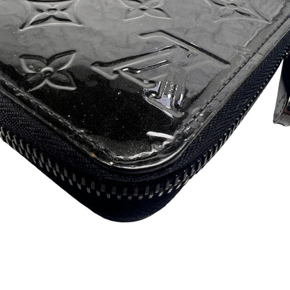Louis Vuitton Brown Wallets A-15259