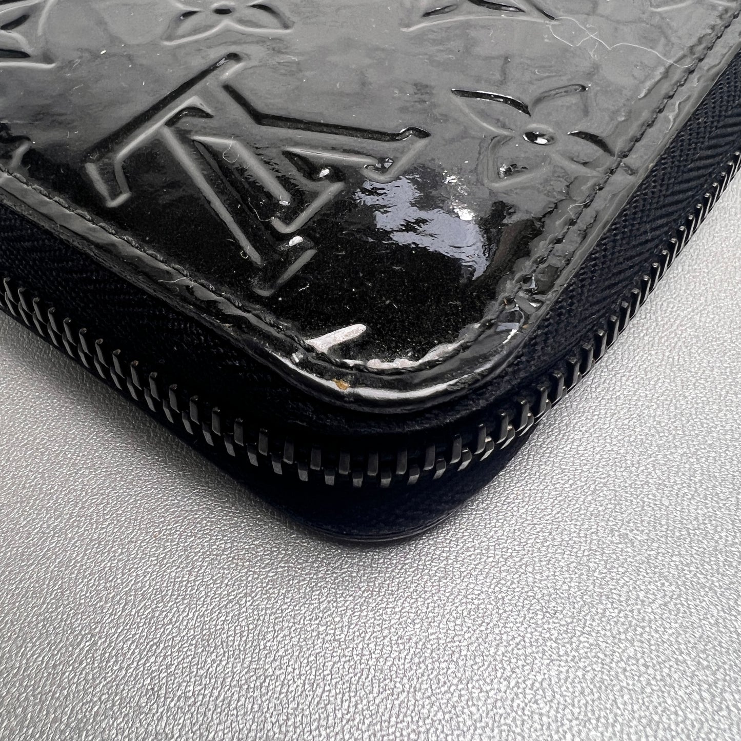 Louis Vuitton Brown Wallets A-15259
