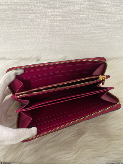 Louis Vuitton Pink Pouches A-15260