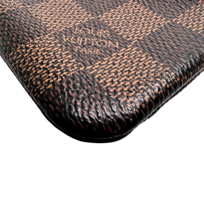 Louis Vuitton Brown Wallets A-15265