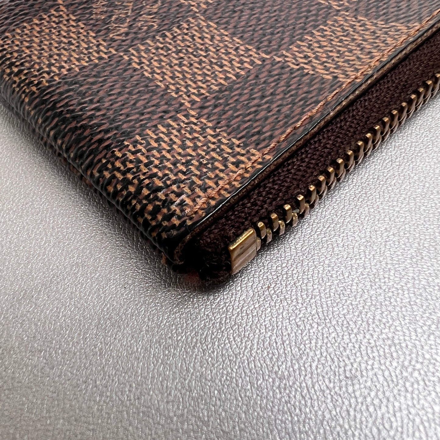 Louis Vuitton Brown Wallets A-15265