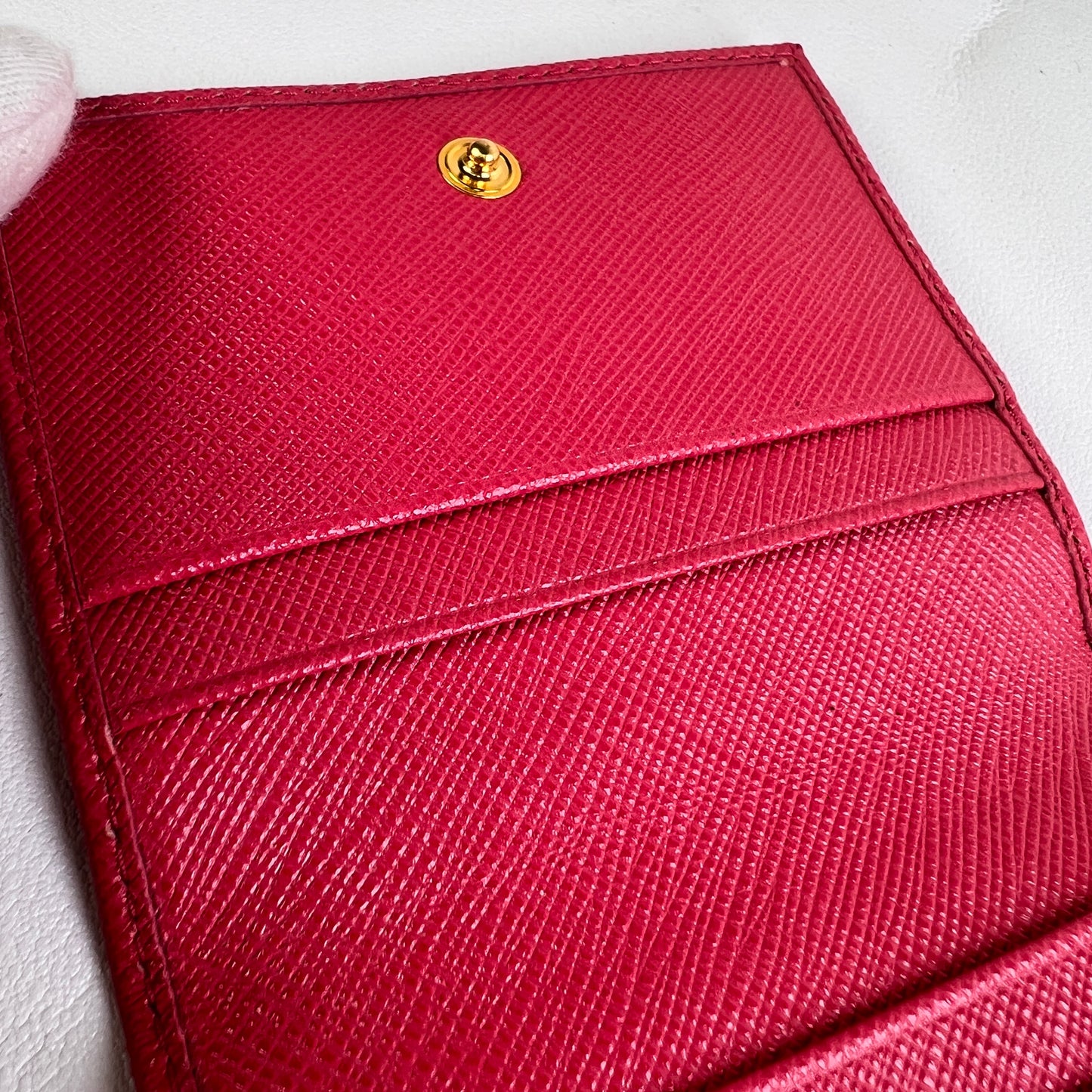 Prada Pink Small goods A-15271