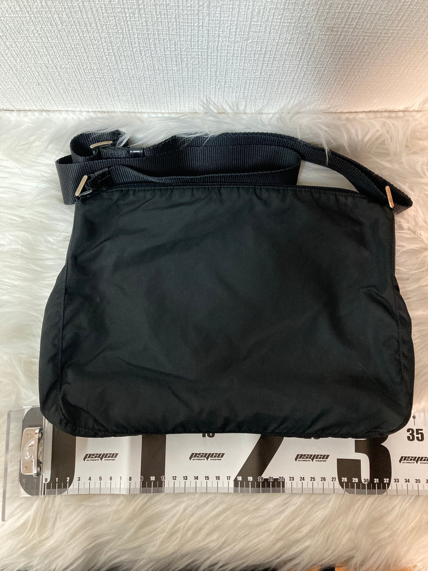 Prada ブラック系 Shoulder Bags A-15277