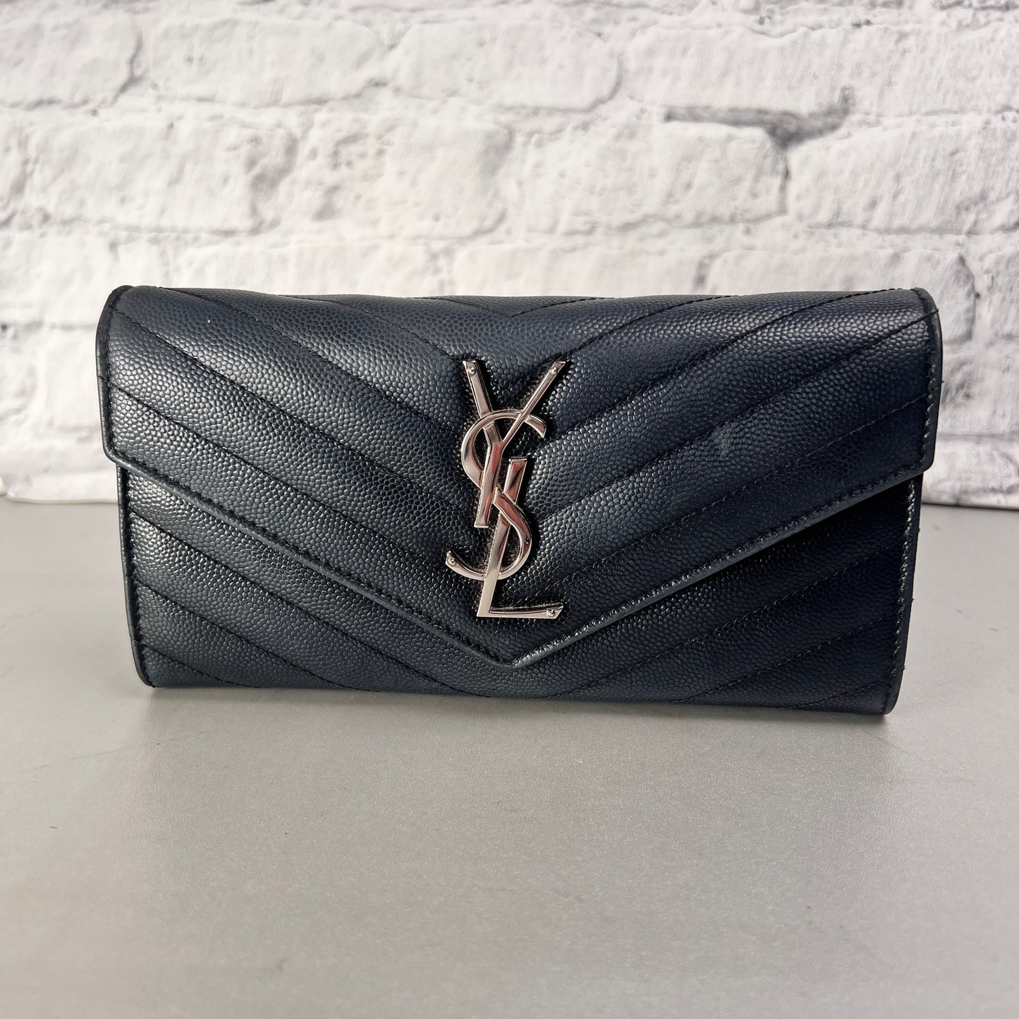 Saint Laurent Black Wallets A-15281