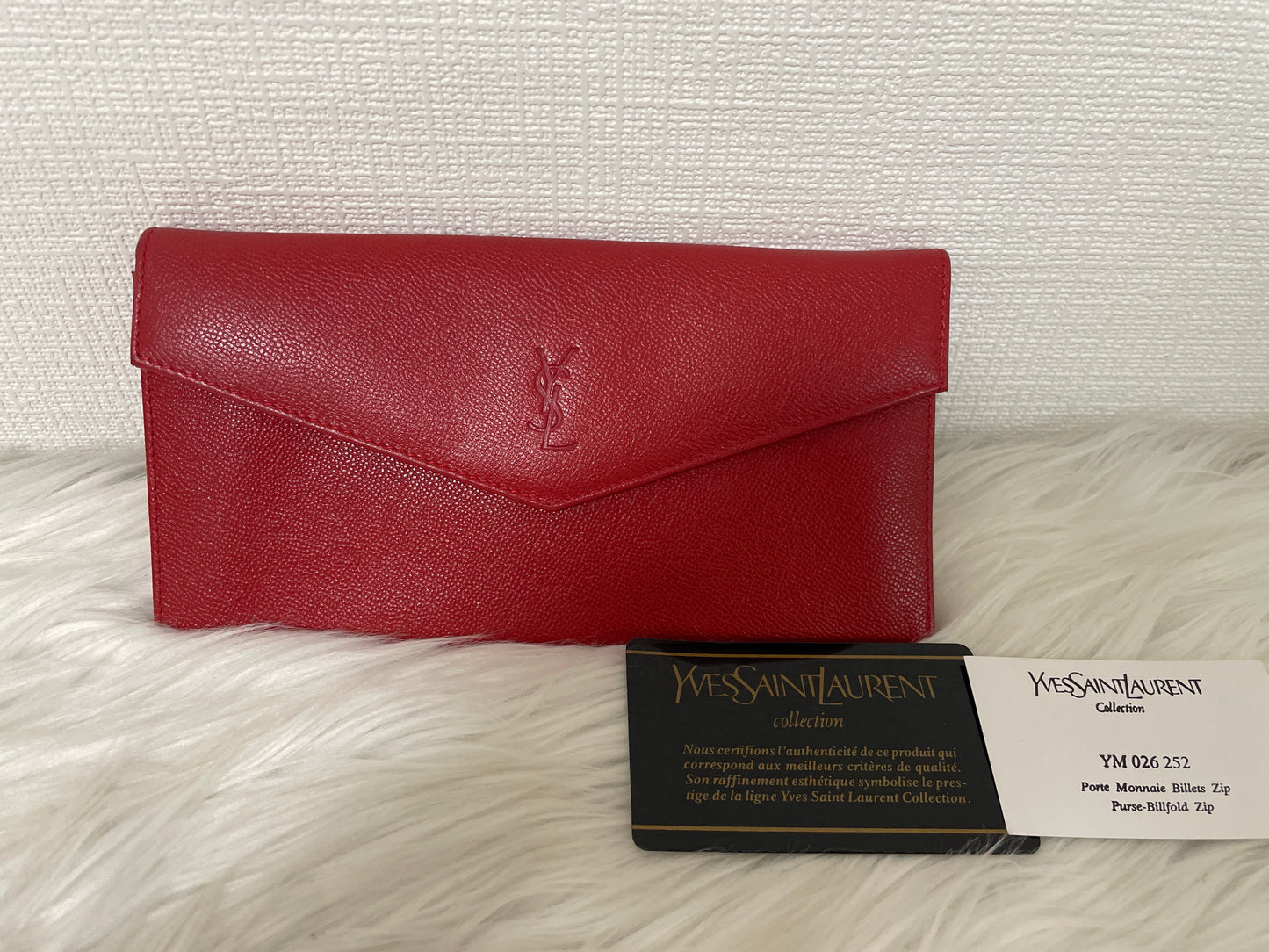 Saint Laurent Red Wallets A-15284