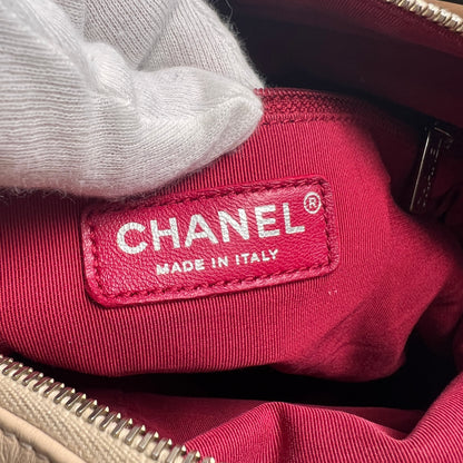 Chanel Beige Handle Bags A-15301