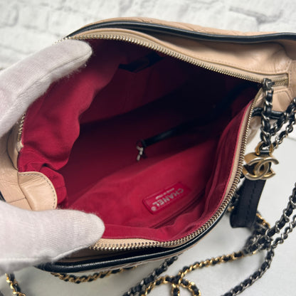 Chanel Beige Handle Bags A-15301