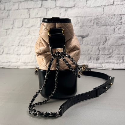 Chanel Beige Handle Bags A-15301