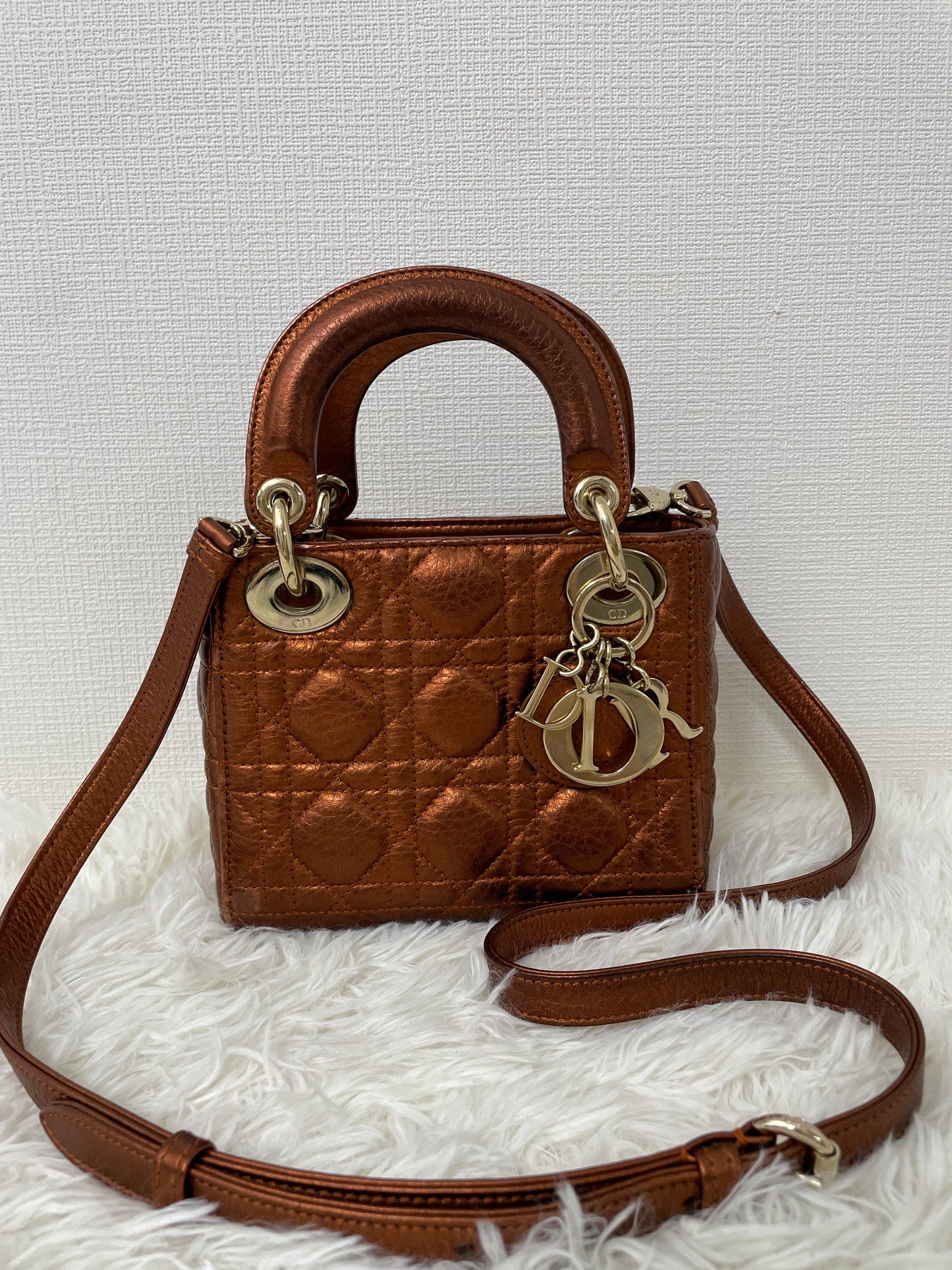 Dior Brown Handle Bags A-15308