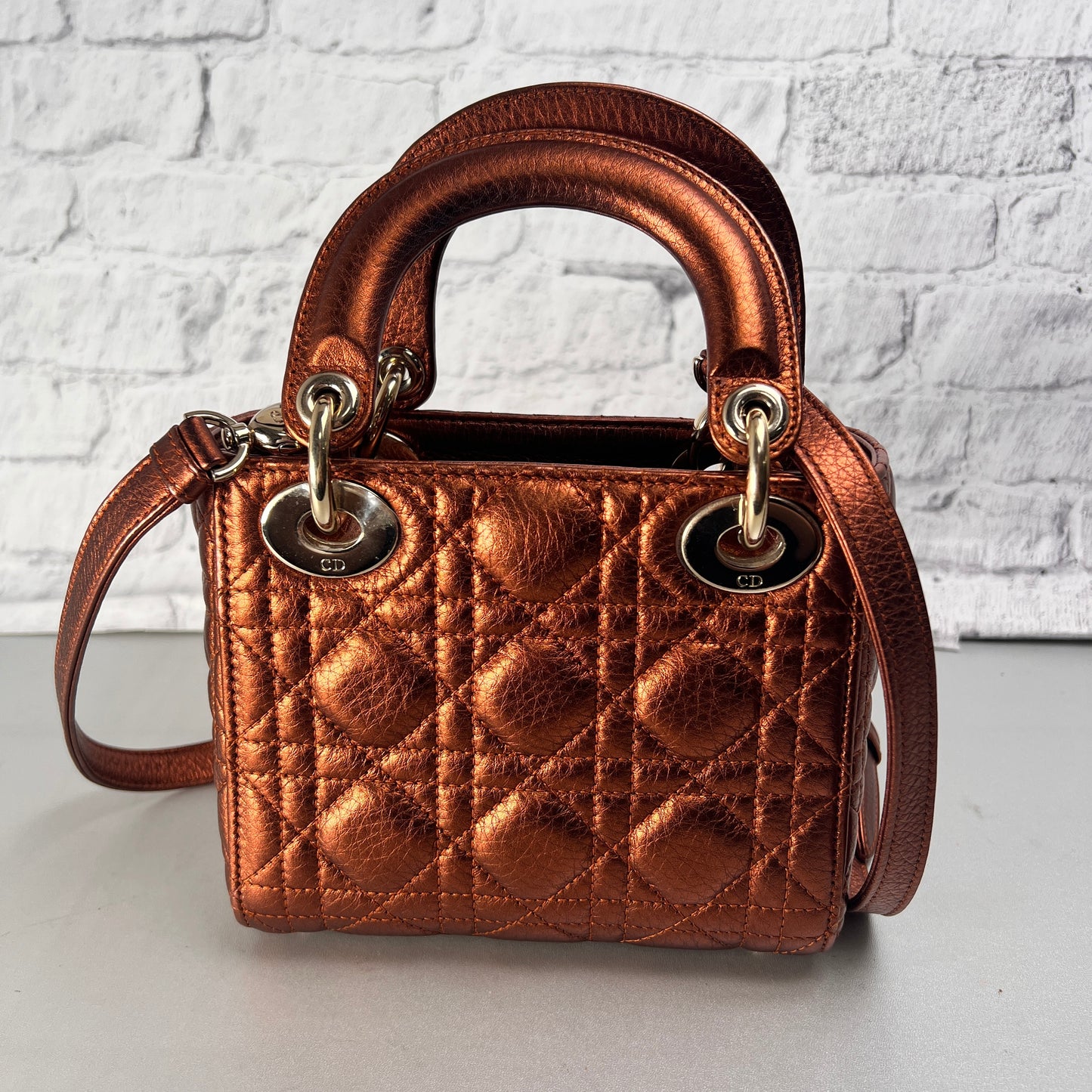Dior Brown Handle Bags A-15308