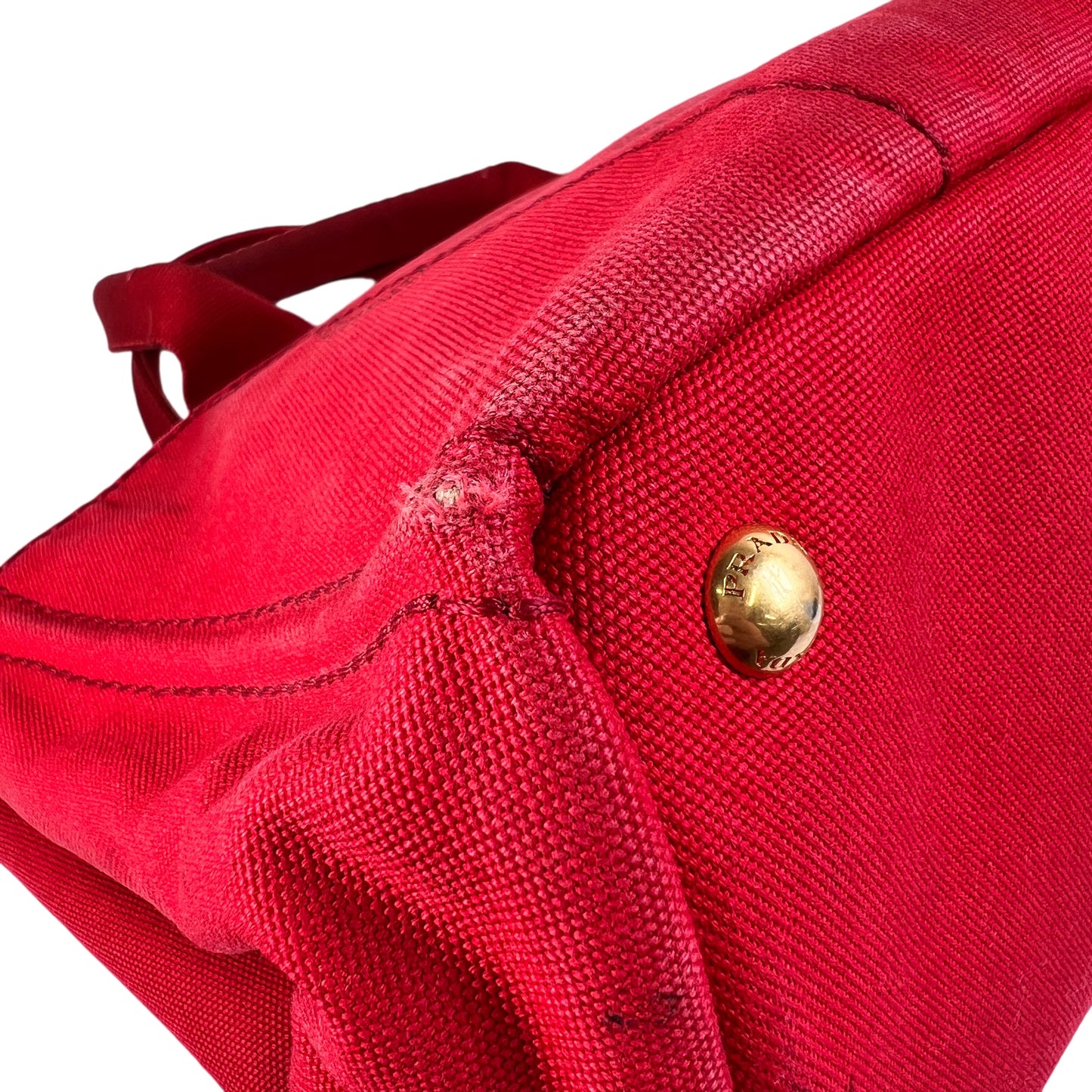 Prada Red Tote Bags A-15312