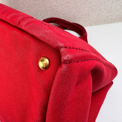 Prada Red Tote Bags A-15312