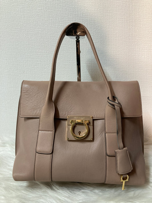 Ferragamo ピンク系 Handle Bags A-15313
