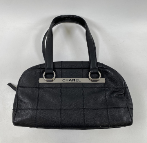 Chanel Black Travel Bags A-15319