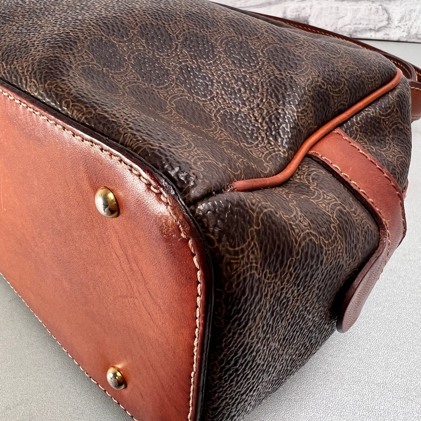 Celine Brown Handle Bags A-15325