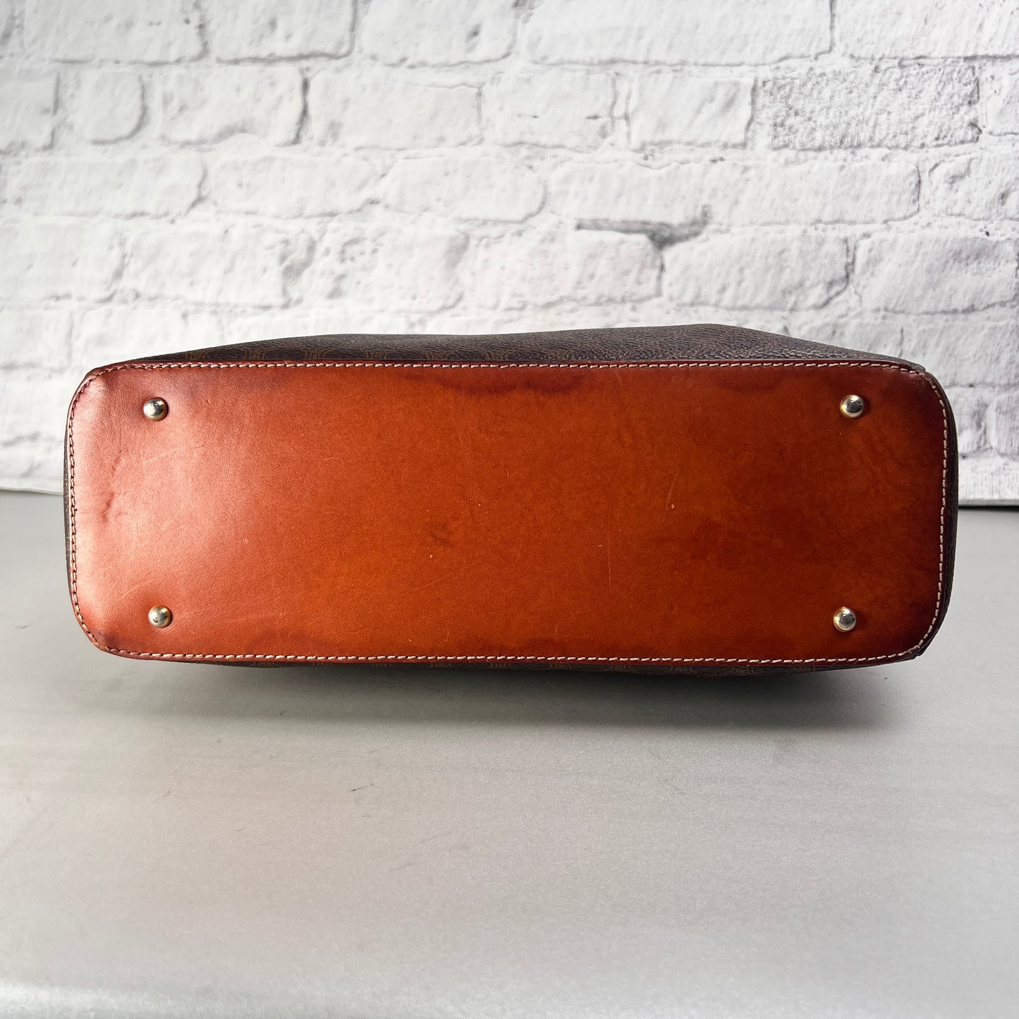 Celine Brown Handle Bags A-15325