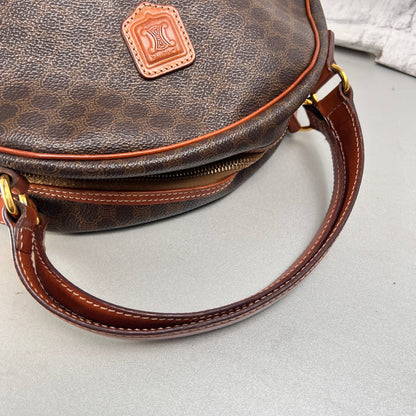 Celine Brown Handle Bags A-15325