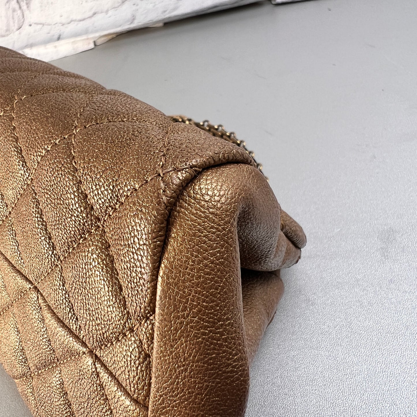 Chanel Gold Shoulder Bags A-15327
