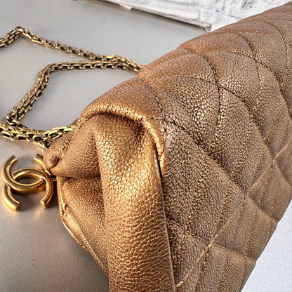 Chanel Gold Shoulder Bags A-15327