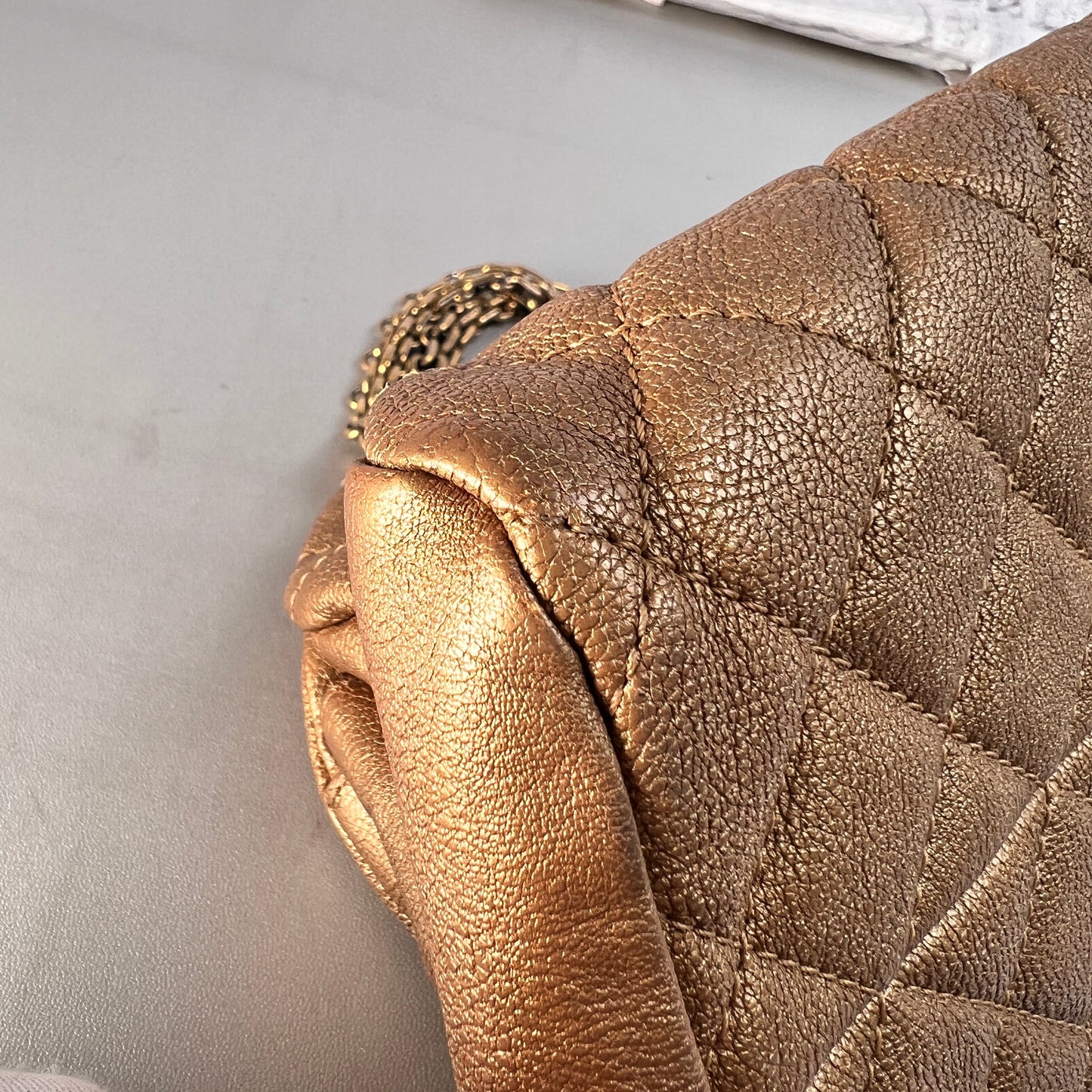 Chanel Gold Shoulder Bags A-15327