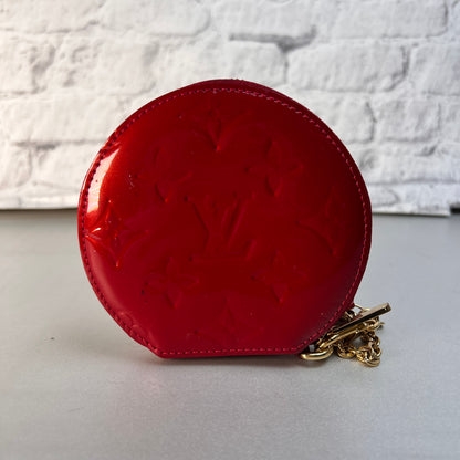 Louis Vuitton Red Wallets A-15335