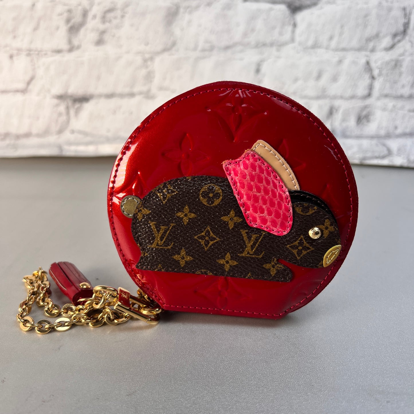 Louis Vuitton Red Wallets A-15335
