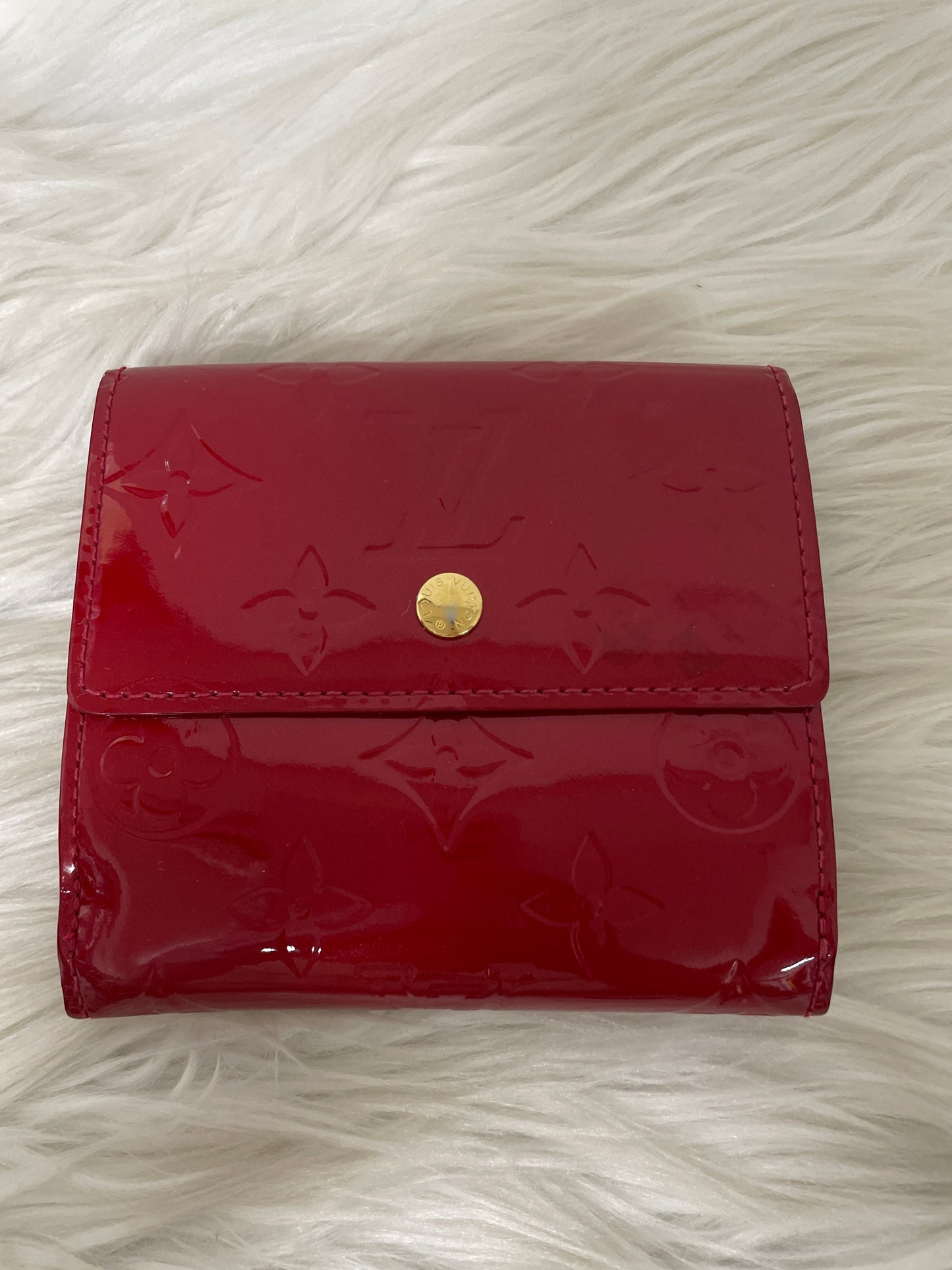 Louis Vuitton Red Wallets A-15336
