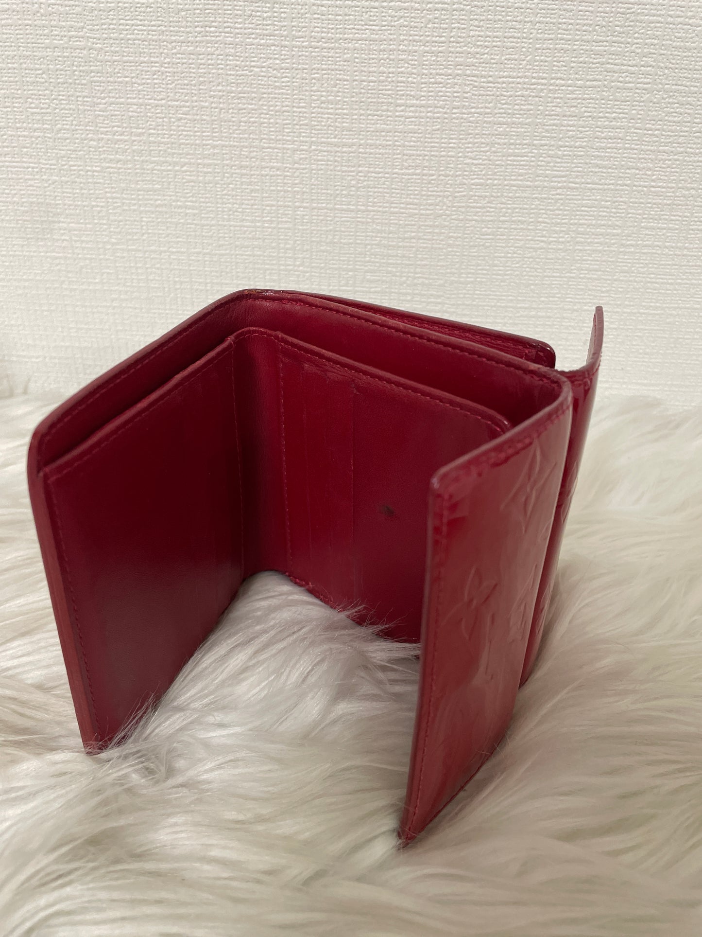 Louis Vuitton Red Wallets A-15336