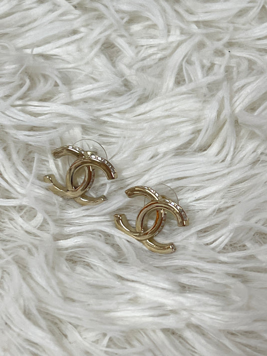 Chanel Gold Earrings A-15344