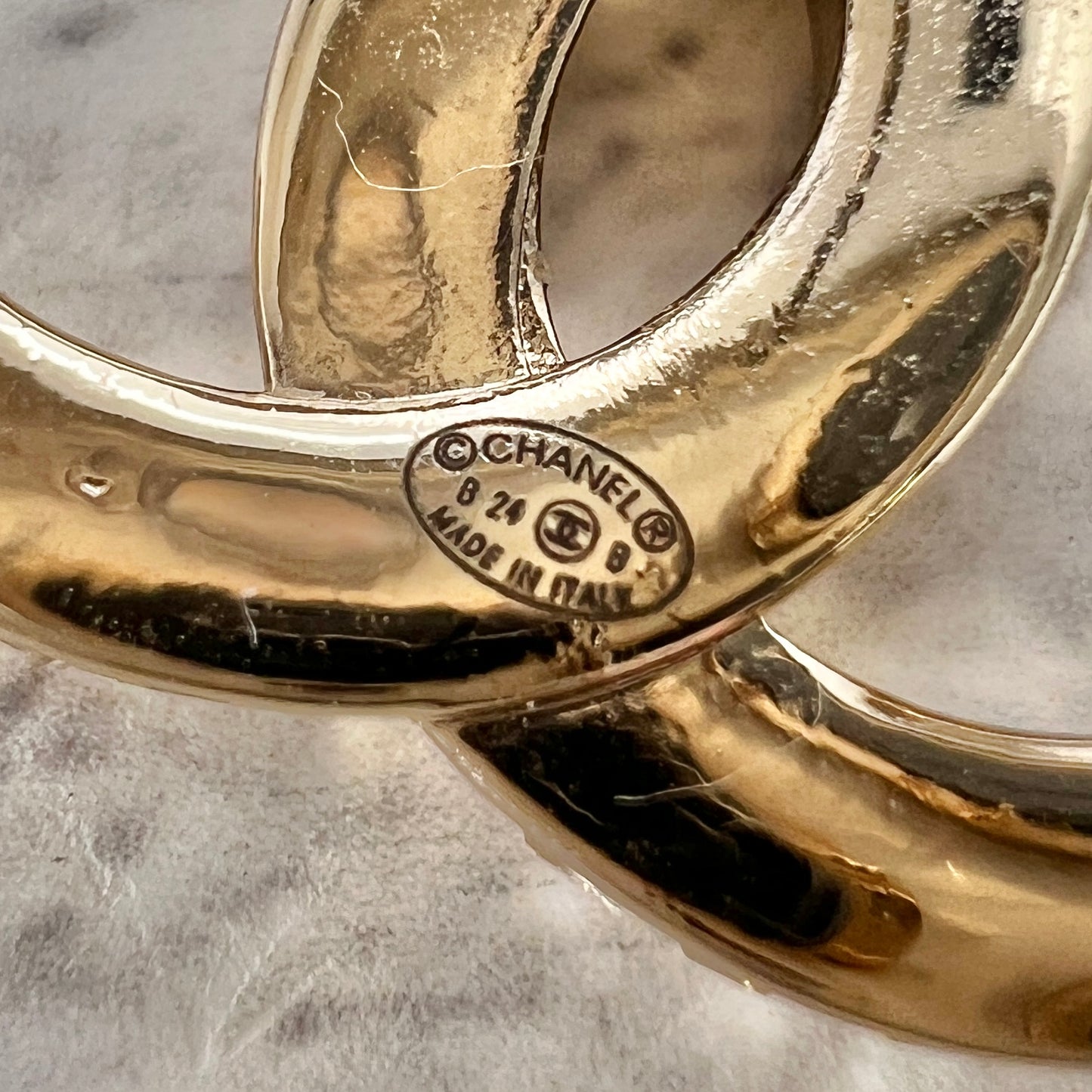 Chanel Gold Earrings A-15344