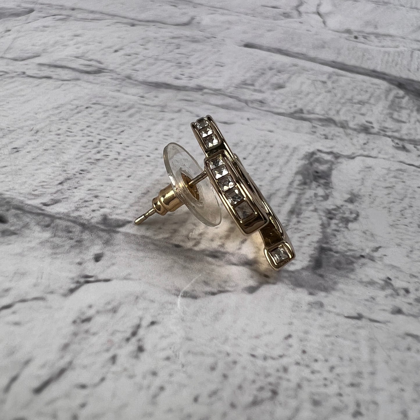 Chanel Gold Earrings A-15344