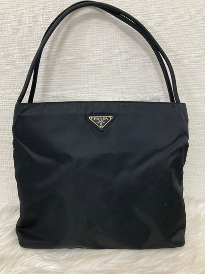 Prada Black Tote Bags A-15345