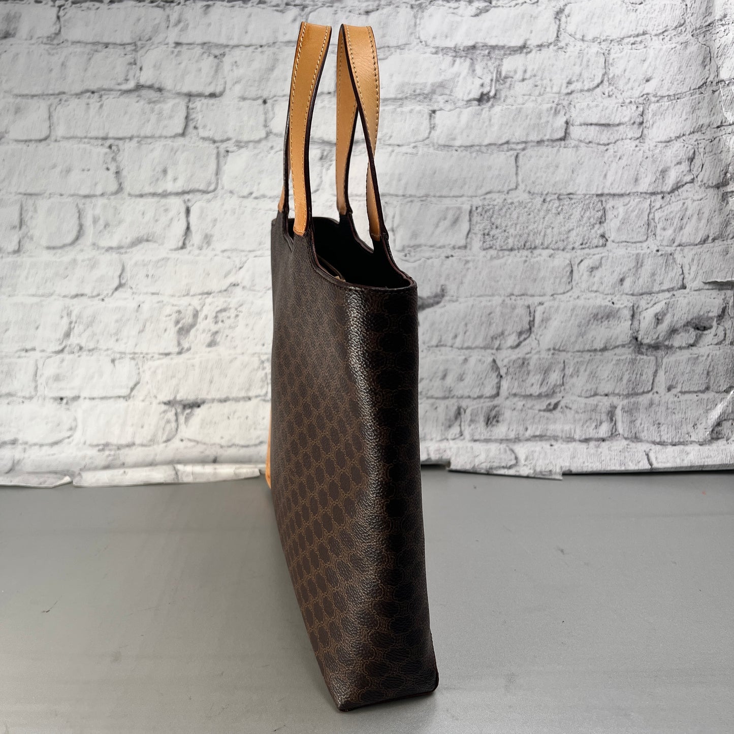 Celine Brown Tote Bags A-15355