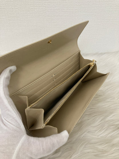Louis Vuitton Beige Wallets A-15361
