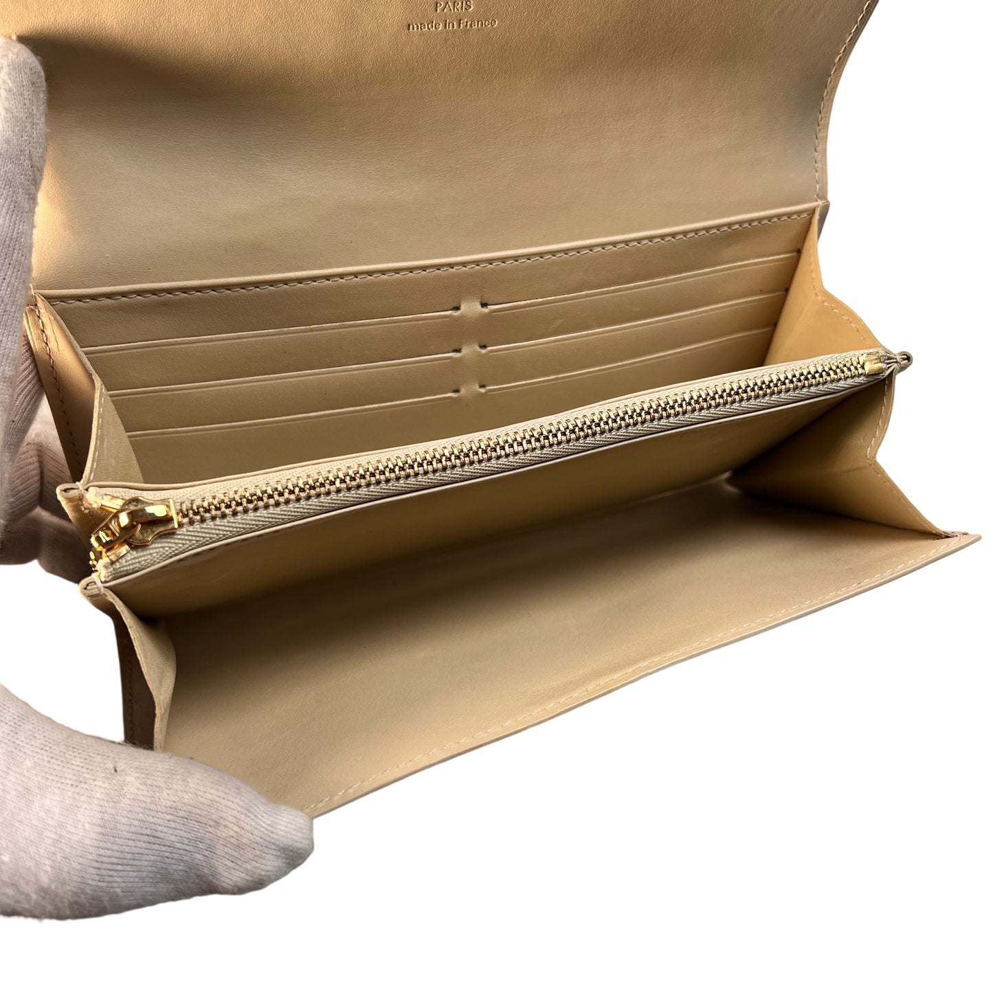 Louis Vuitton Beige Wallets A-15361