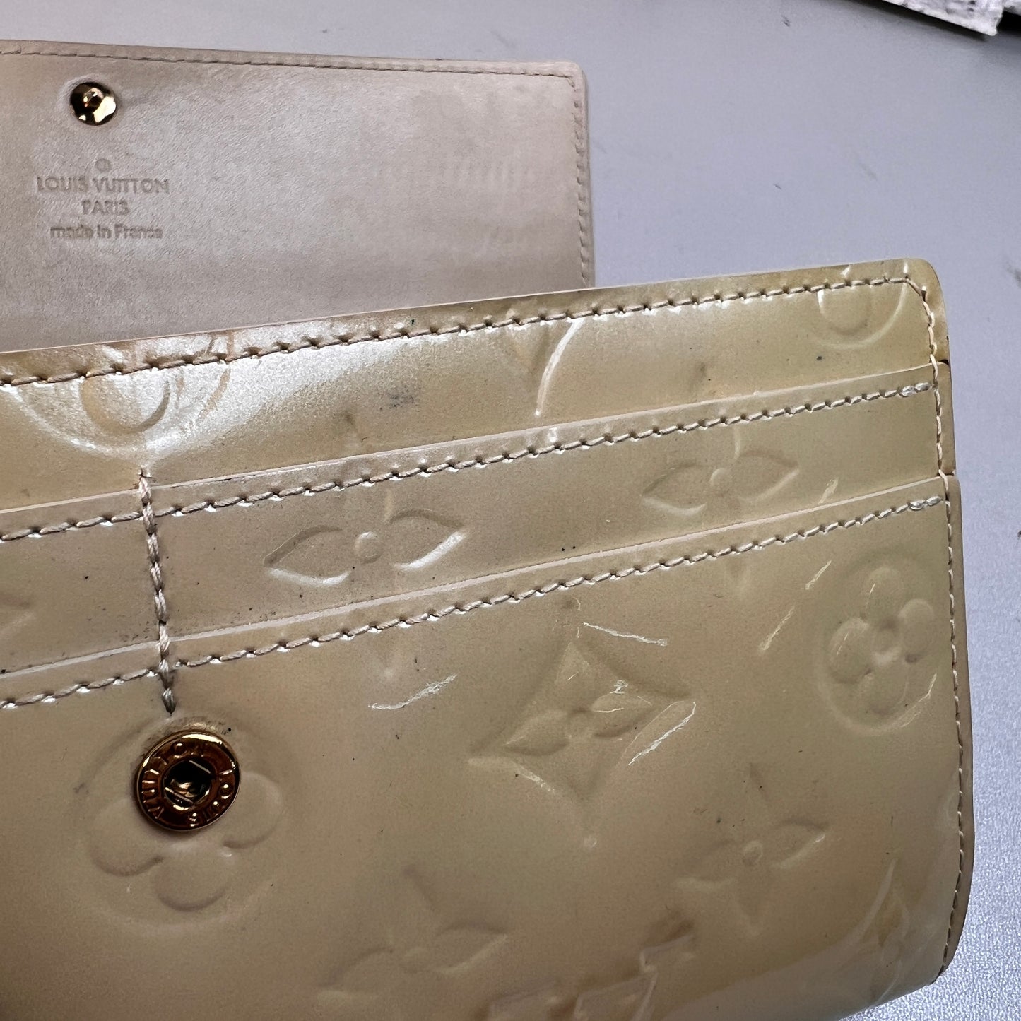 Louis Vuitton Beige Wallets A-15361