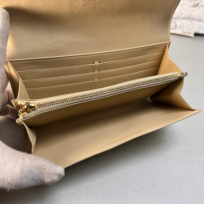 Louis Vuitton Beige Wallets A-15361
