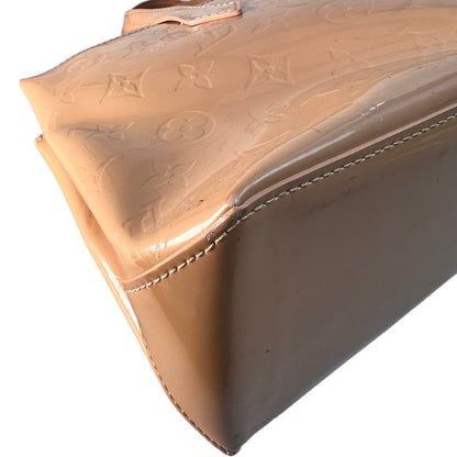 Louis Vuitton Beige Tote Bags A-15367
