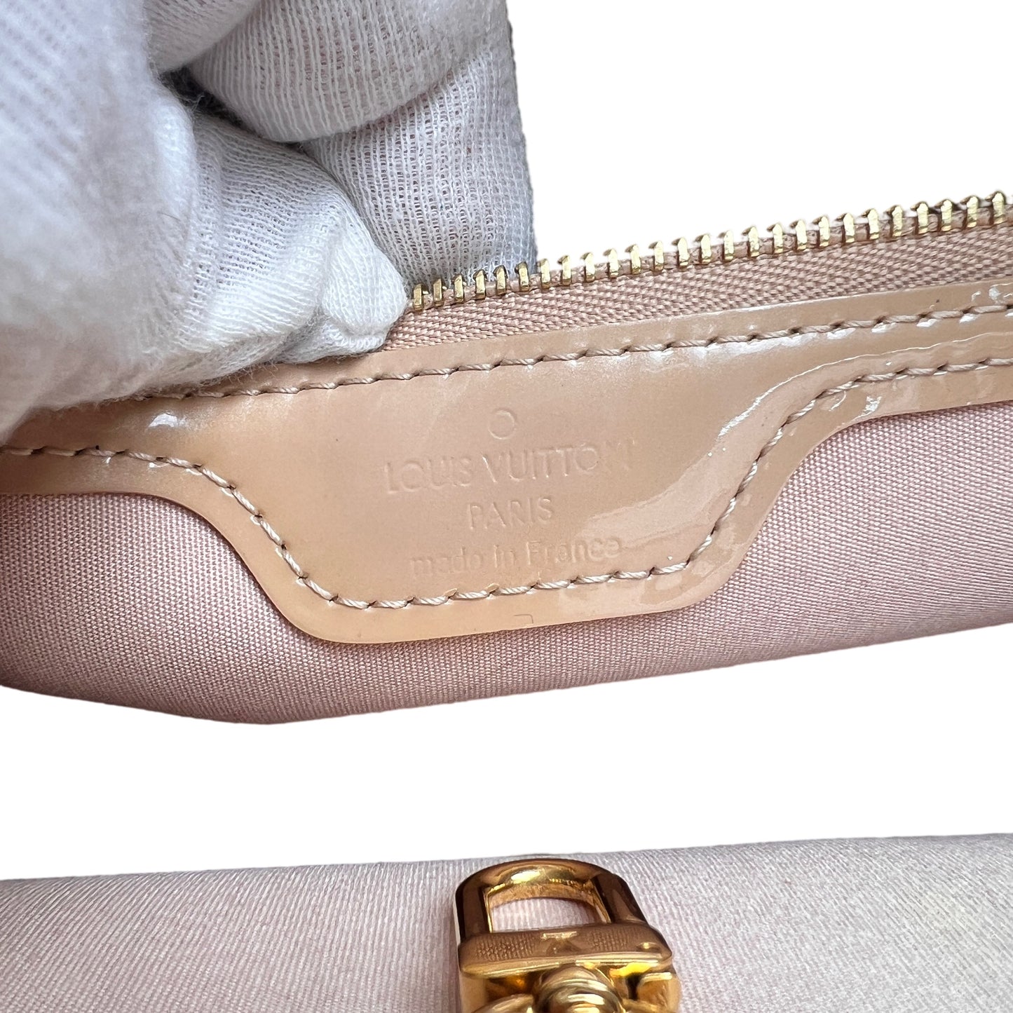 Louis Vuitton Beige Tote Bags A-15367